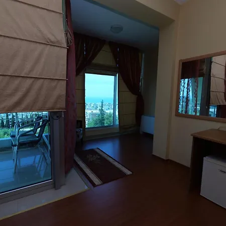 Hotel Viktoria Golem (Tirana)