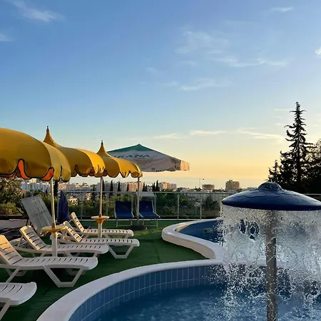 Viktoria Hotel Golem (Tirana)