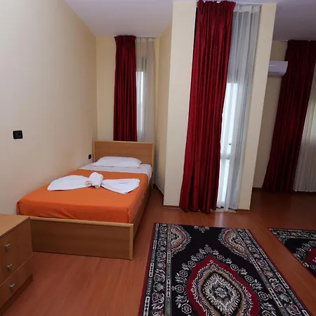 Viktoria Hotel