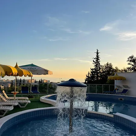 Hotel Viktoria Golem (Tirana)