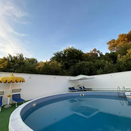 Viktoria Hotel